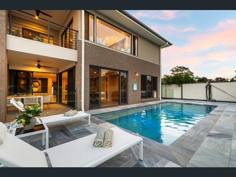 15 Moore Street, Victoria Point — photo 1 of 5
