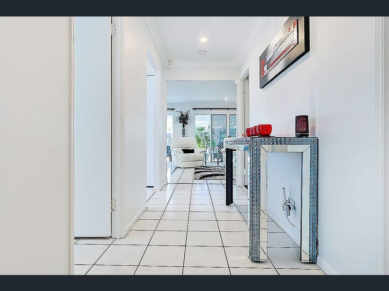 29 Rimu Crescent, Forest Lake — photo 1 of 5