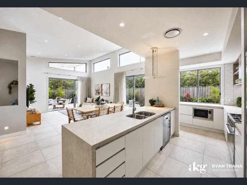 1 Cypress Street, Park Ridge — photo 1 of 5