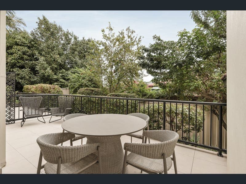 7/14-26 Markeri Street, Mermaid Beach — photo 1 of 5