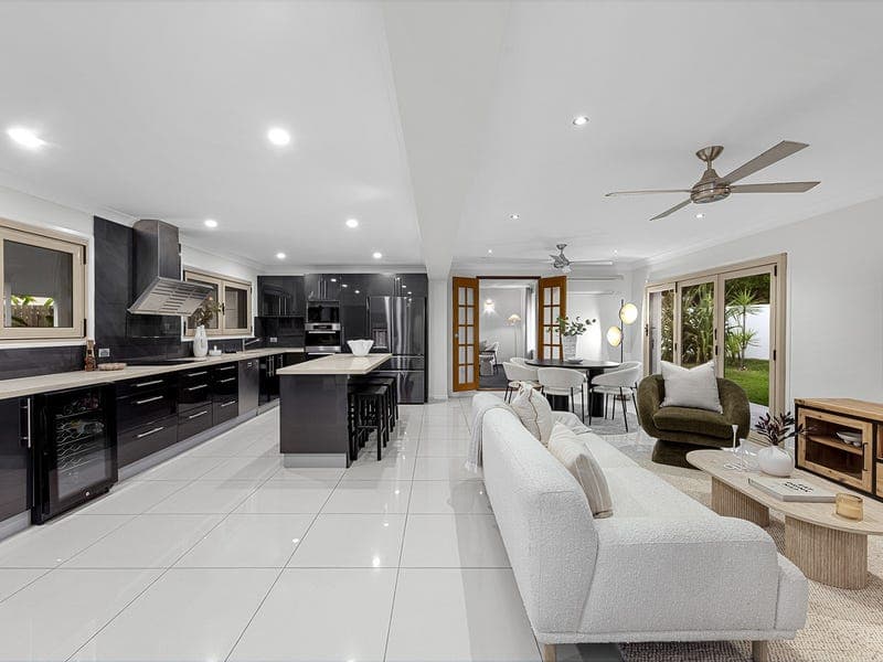 1 Bulan Street, Westlake — photo 1 of 5