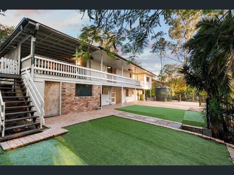 25 Fiona Street, Bellbird Park — photo 1 of 5
