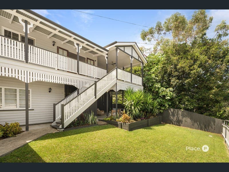 23 Hindon Street, Corinda — photo 1 of 5