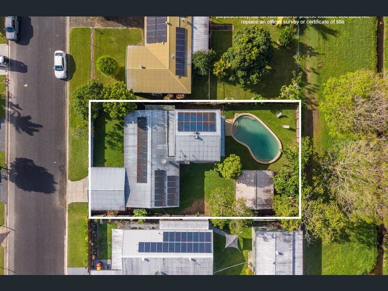 18 Banning Avenue, Brinsmead — photo 1 of 5