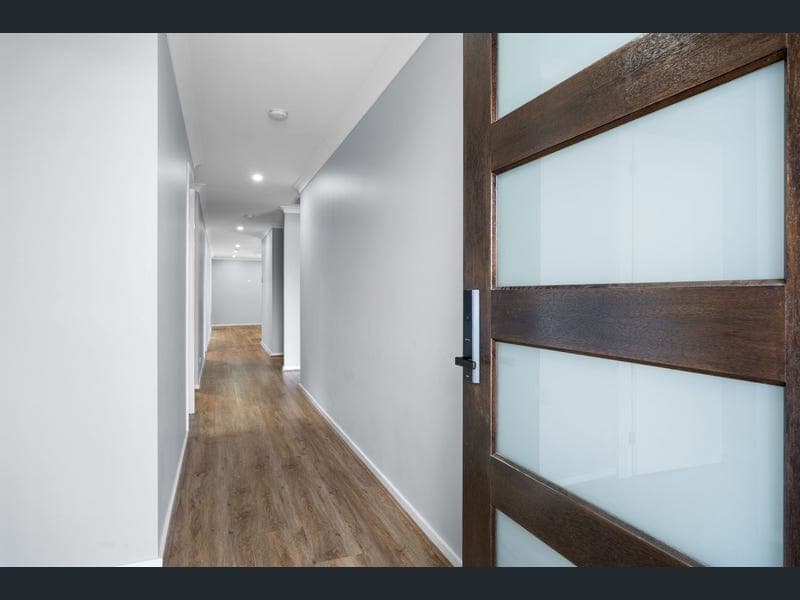 22 Zinnia Way, Ripley — photo 1 of 5