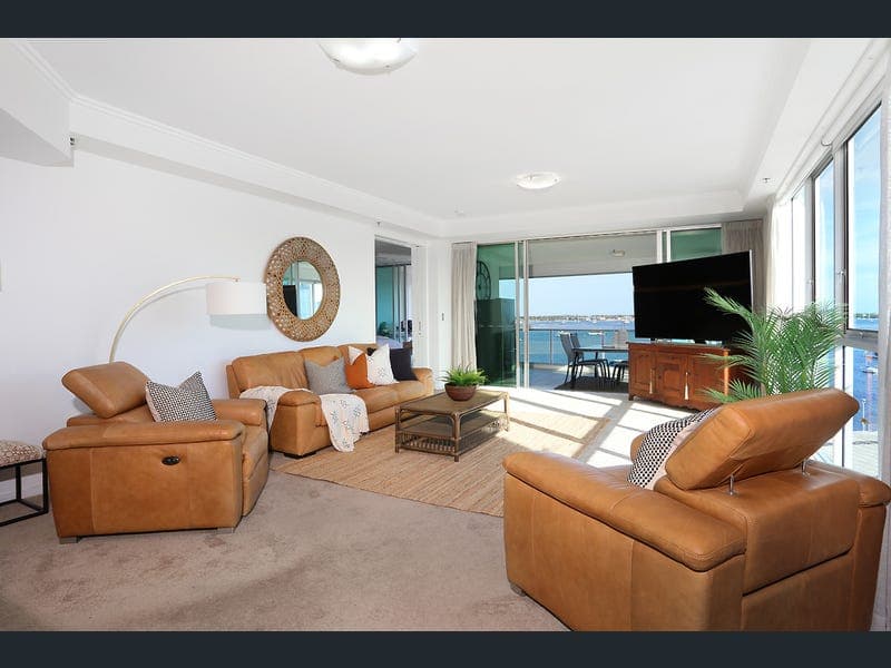 507/300 Marine Parade, Labrador — photo 1 of 5
