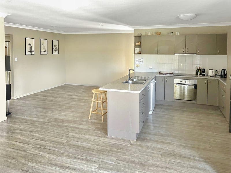 36 Banksia Drive, Kingaroy — photo 1 of 5