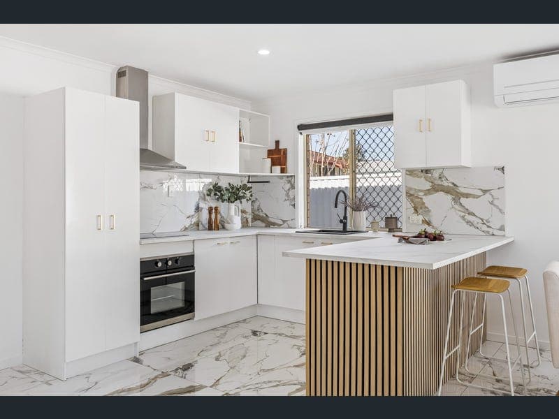 24 Murphy Road, Zillmere — photo 1 of 5
