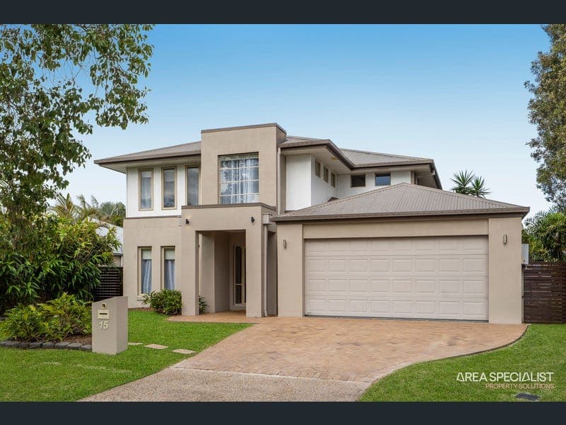 15 Strathburn Crescent, Ormeau — photo 1 of 5