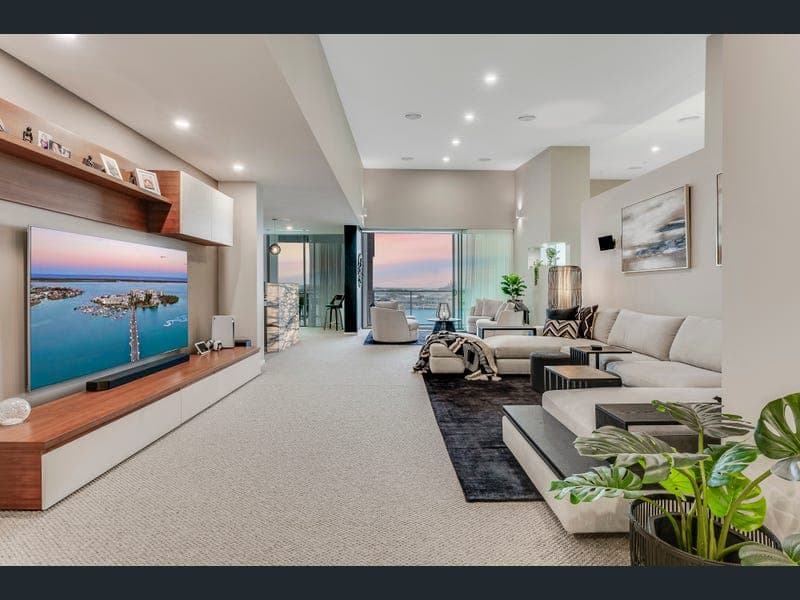 2501 Ephraim Island, Paradise Point — photo 1 of 5