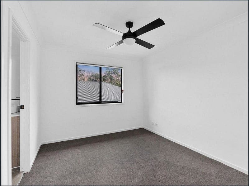 4 Brugha Close, Collingwood Park — photo 1 of 5