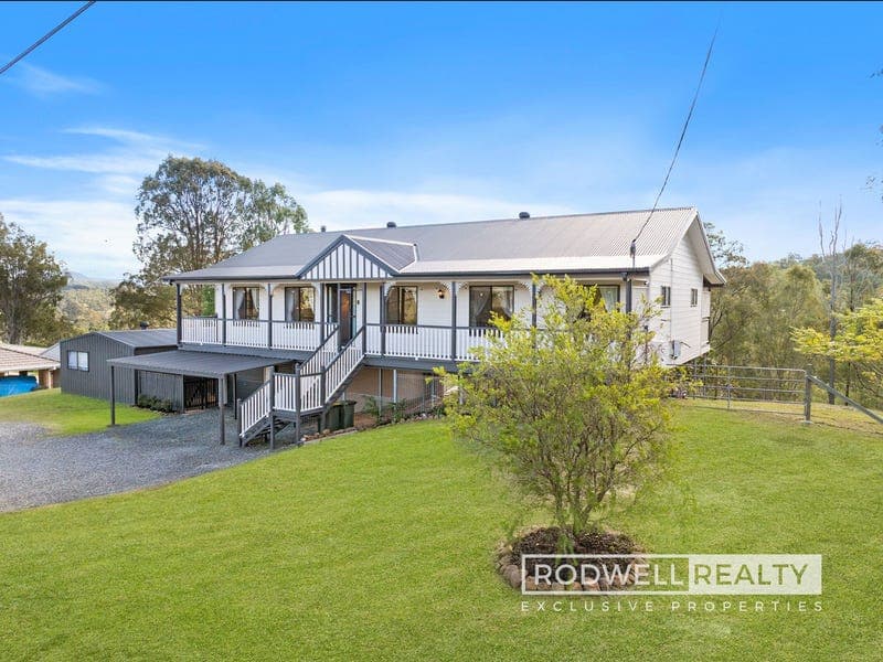 80-82 Boomerang Drive, Kooralbyn — photo 1 of 5