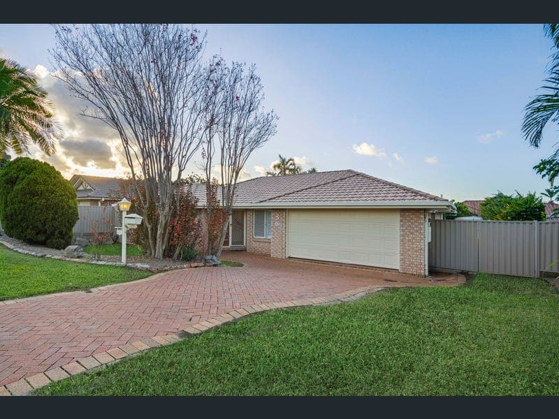 3 Byng Road, Birkdale — photo 1 of 5
