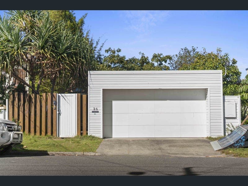 26 Sixth Avenue, Palm Beach — photo 1 of 5