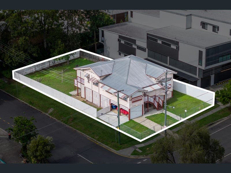 90 Whitmore Street, Taringa — photo 1 of 5