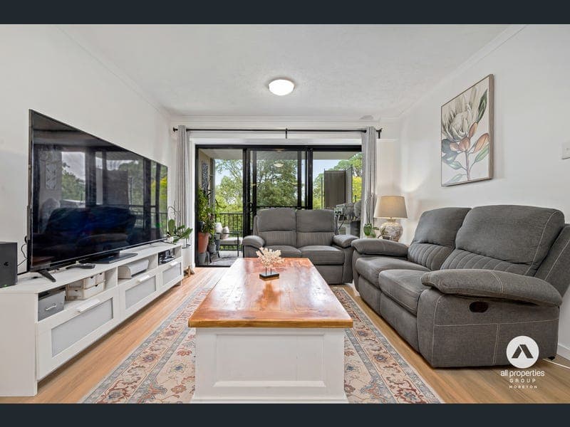 327/26 Edward Street, Caboolture — photo 1 of 5