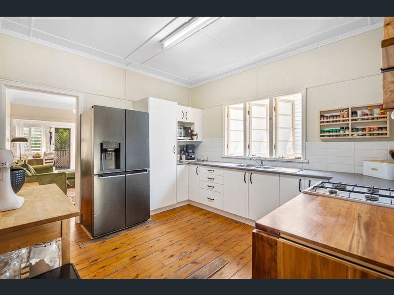 27 Green Terrace, Windsor — photo 1 of 5