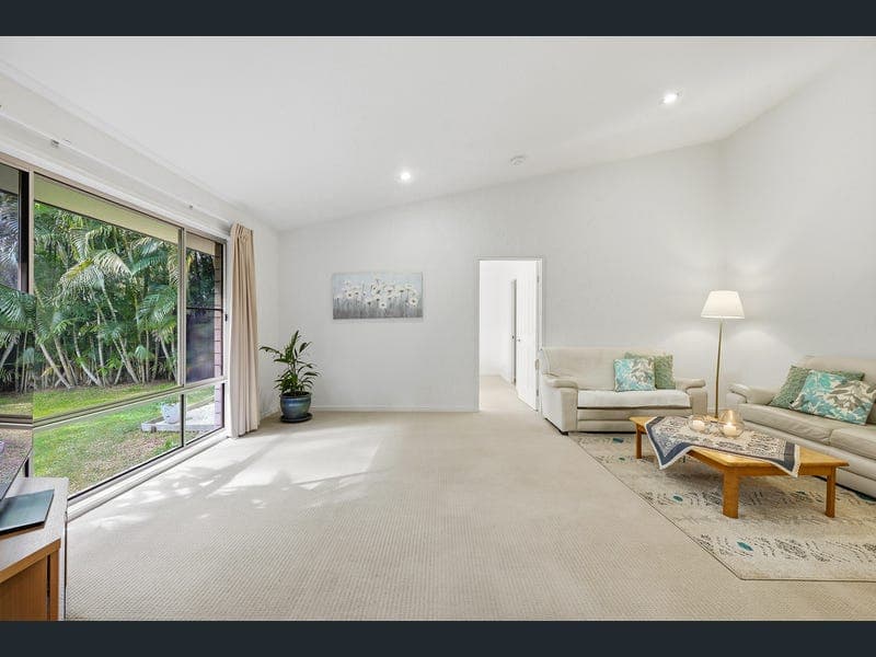 3 Parrott Court, Gilston — photo 1 of 5