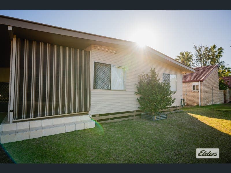1 Wright Street, Roma — photo 1 of 5
