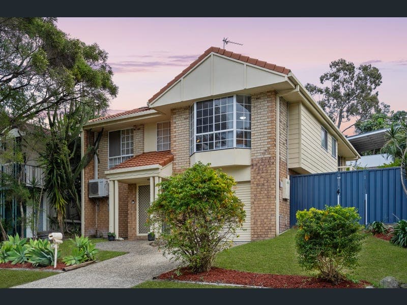 21 Castagno Ave, Nerang — photo 1 of 5