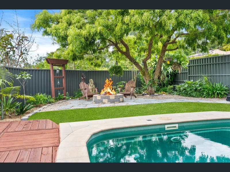 6 Chopin Court, Nerang — photo 1 of 5