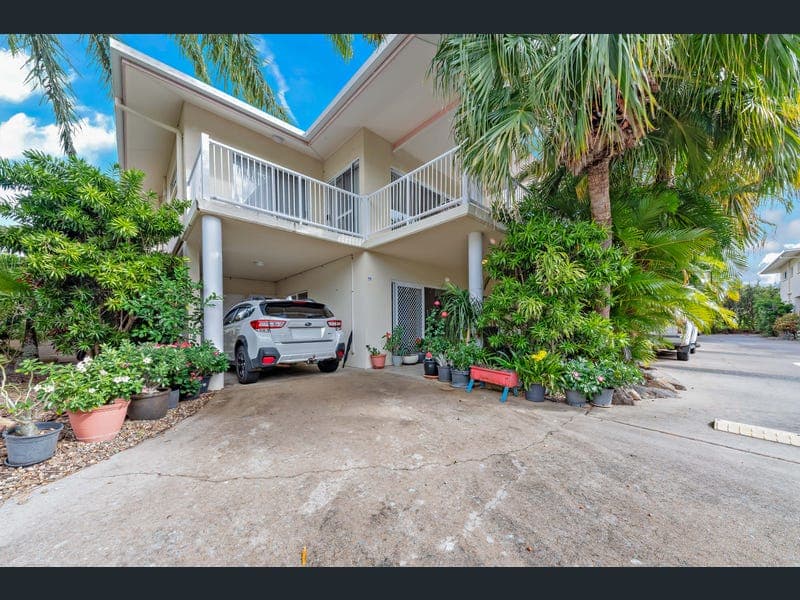 19/24 Pandanus Drive, Cannonvale — photo 1 of 5