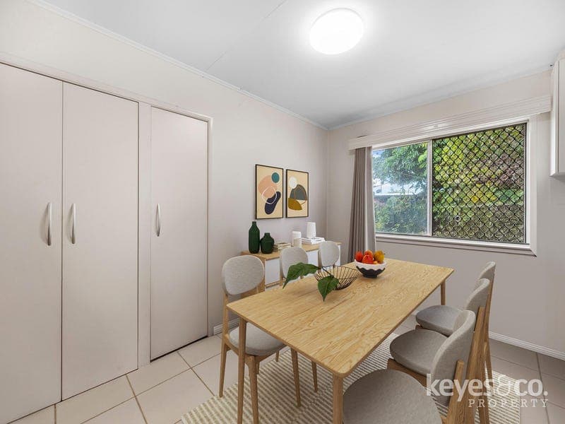 65 Lindeman Avenue, Heatley — photo 1 of 5