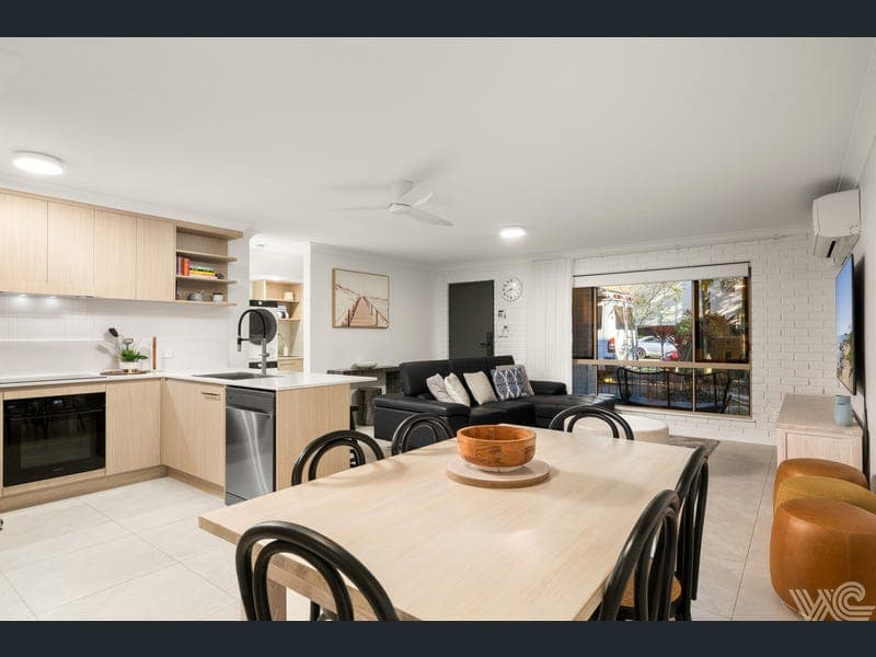 1/19 Muraban Street, Mooloolaba — photo 1 of 5