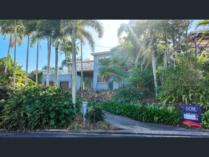 8 Hawk Street, Slade Point — photo 1 of 5