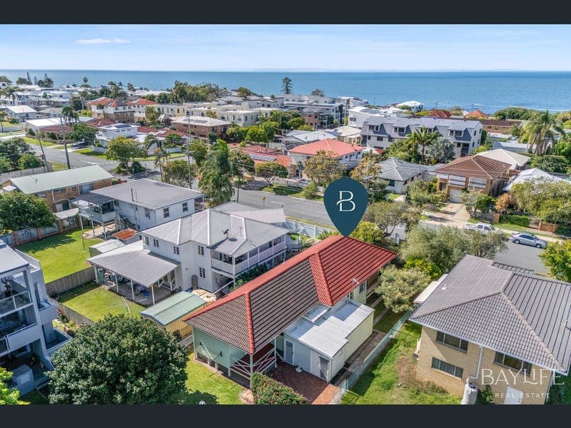 55 Kate Street, Woody Point — photo 1 of 5