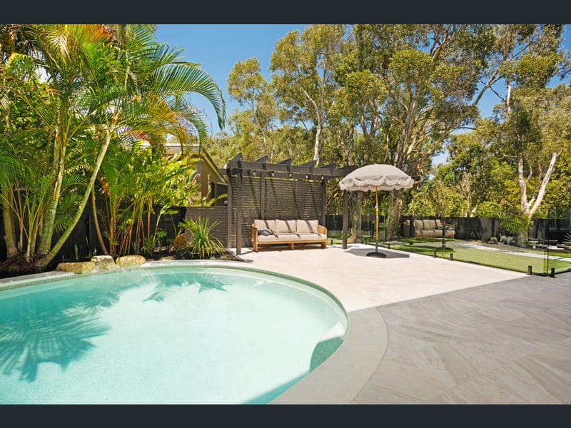 4 Chestnut Court, Marcus Beach — photo 1 of 5