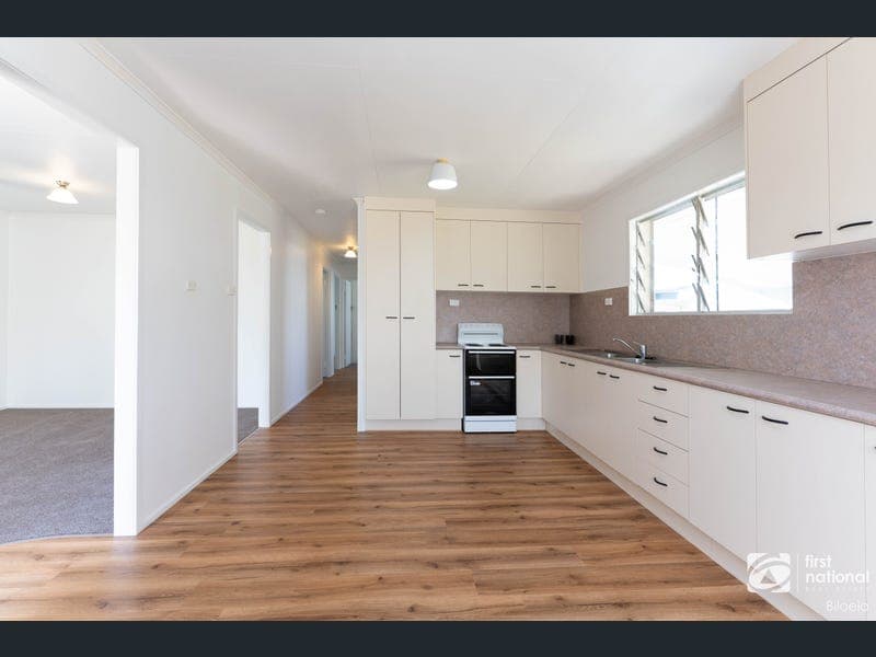 24 Dee Street, Biloela — photo 1 of 5