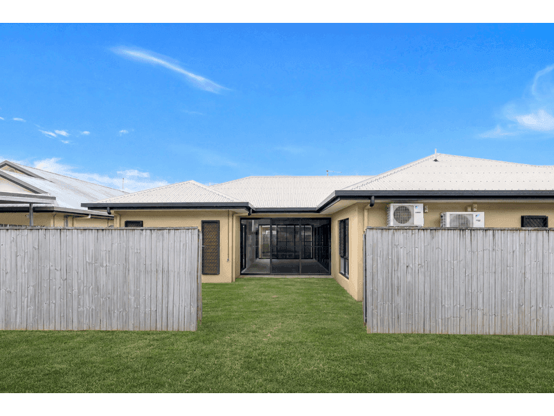 44 Woodrose Drive, Mount Sheridan — photo 1 of 5