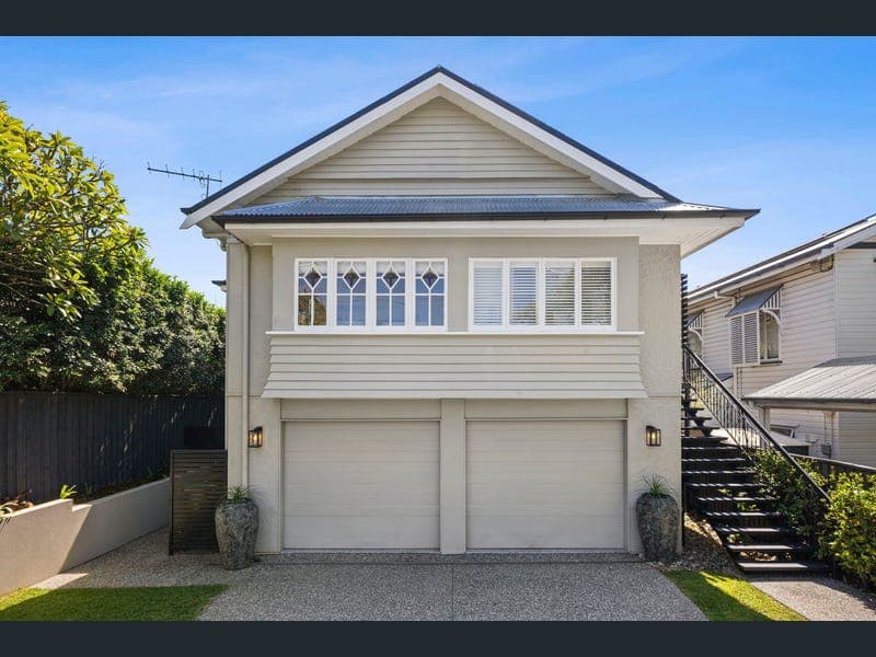 17 Bellevue Terrace, Clayfield — photo 1 of 5