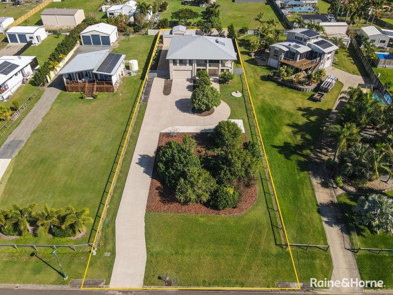 28 Bowarrady Court, River Heads — photo 1 of 5