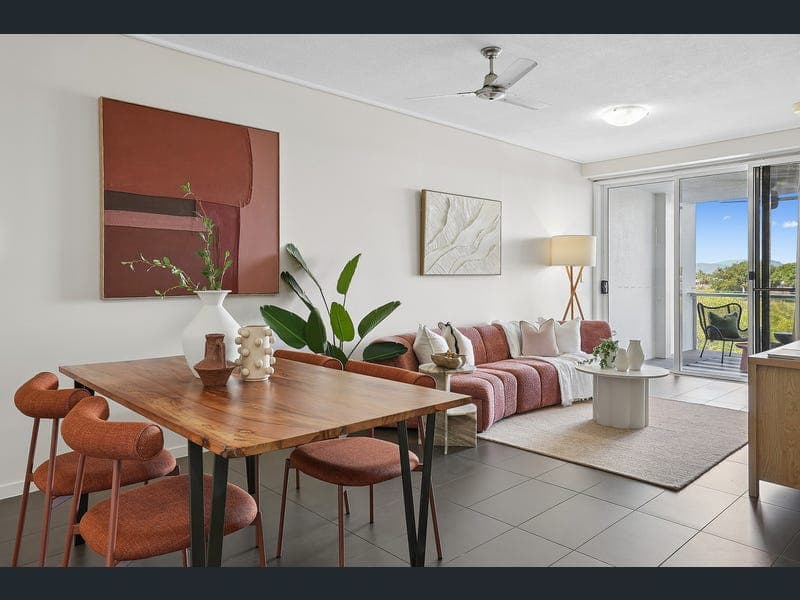 12/2-4 Kingsway Place, Townsville City — photo 1 of 5