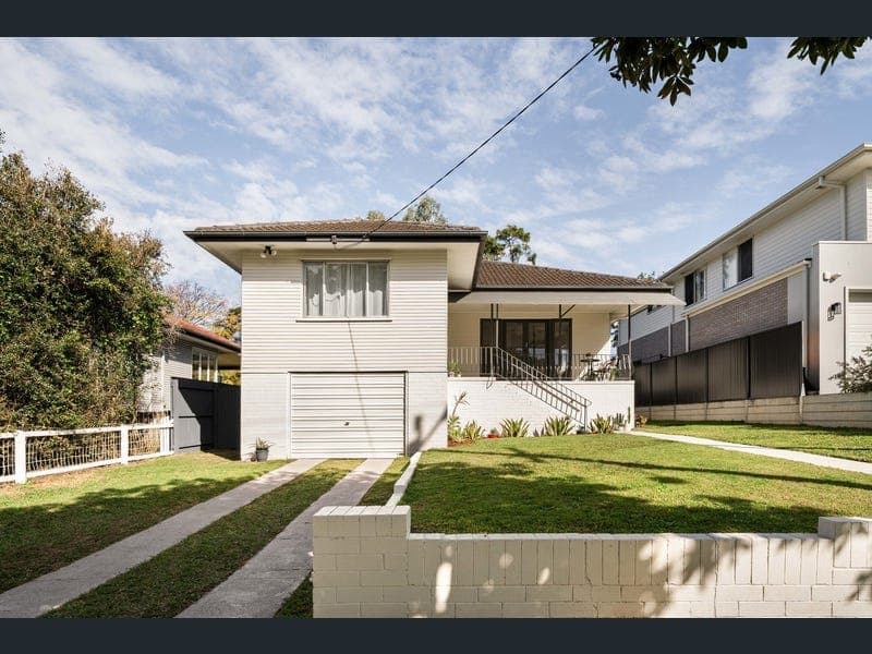 11 Grantsell Street, Aspley — photo 1 of 5