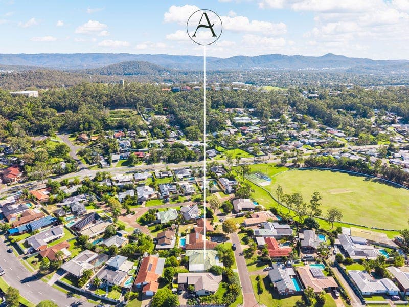 4 Tibouchina Court, Helensvale — photo 1 of 5