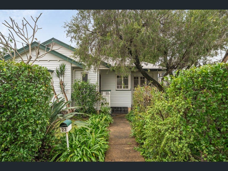23 Buckland Road, Nundah — photo 1 of 5