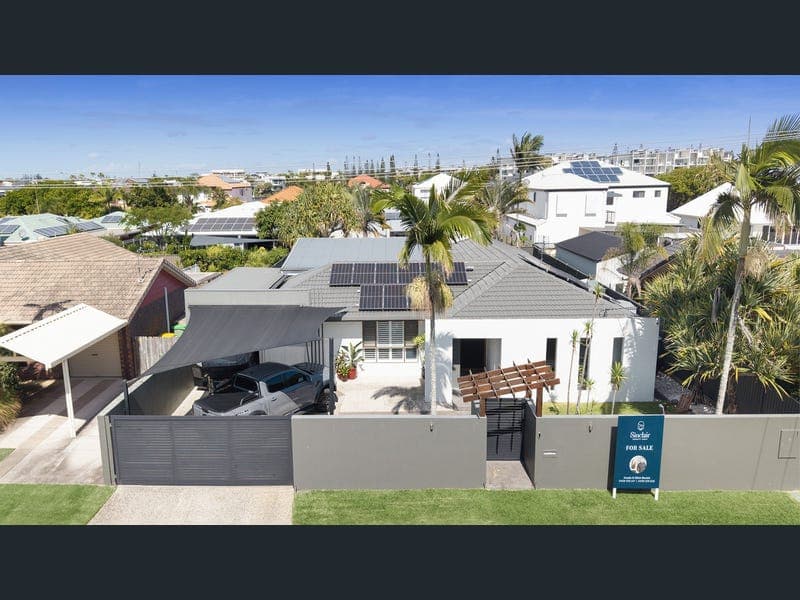 29 Rosella Street, Parrearra — photo 1 of 5
