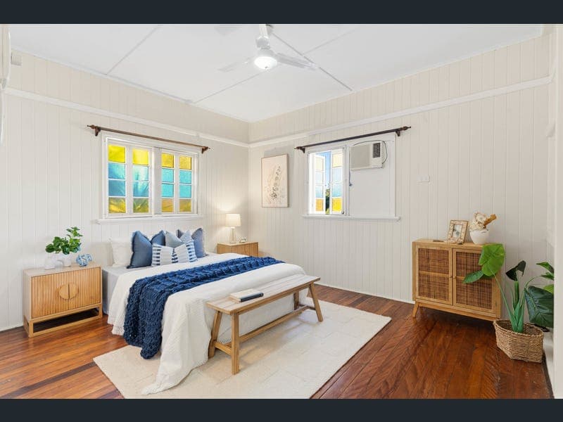 19 Wood Street, Mount Chalmers — photo 1 of 5