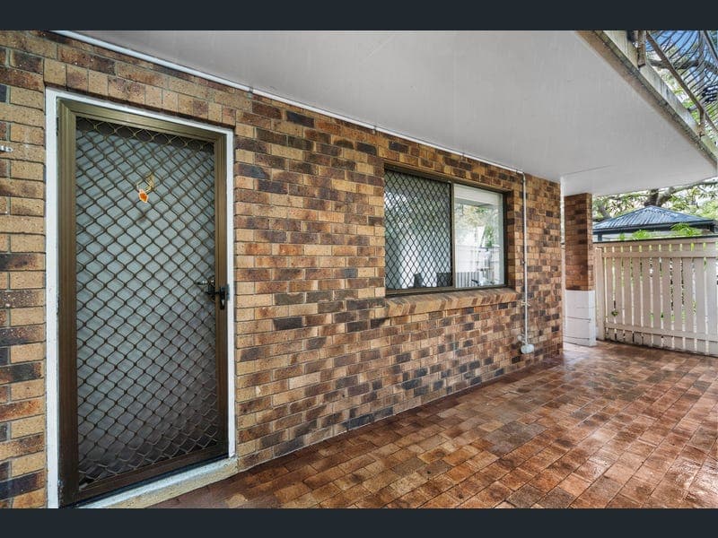 1/63 Macquarie Street, St Lucia — photo 1 of 5