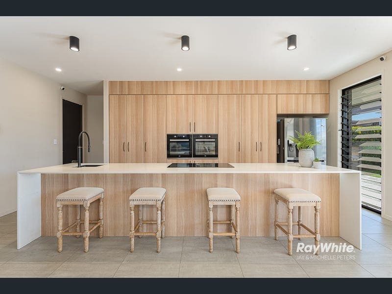 113 Morna Street, Newport — photo 1 of 5