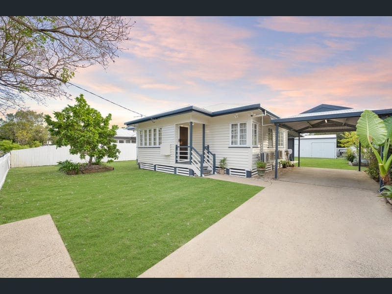 42 McHardie Street, Gulliver — photo 1 of 5