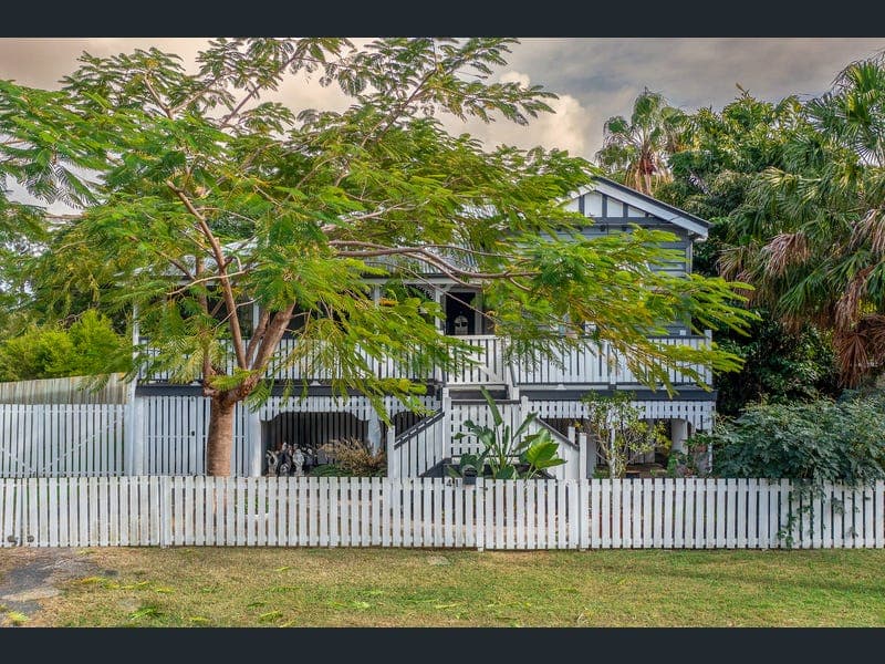 41 Hinkler Avenue, Bundaberg North — photo 1 of 5