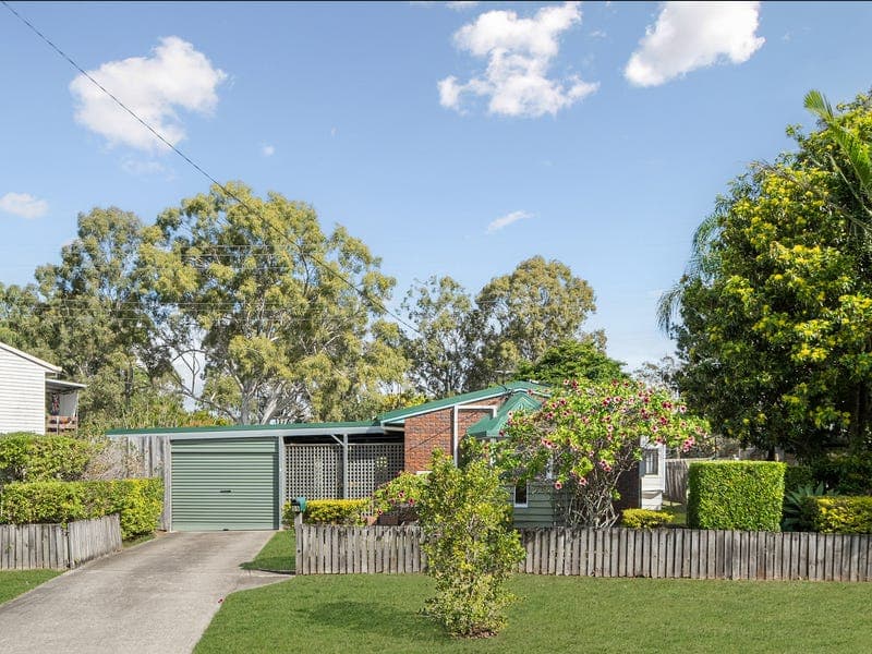 55 Lisa Street, Deception Bay — photo 1 of 5