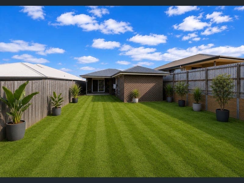 26 Rural Street, Park Ridge — photo 1 of 5