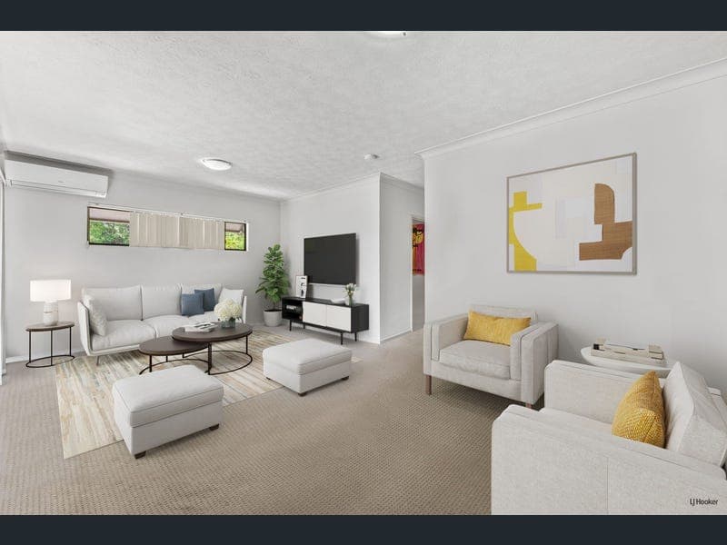 10/33-37 Dixon Street, Coolangatta — photo 1 of 5