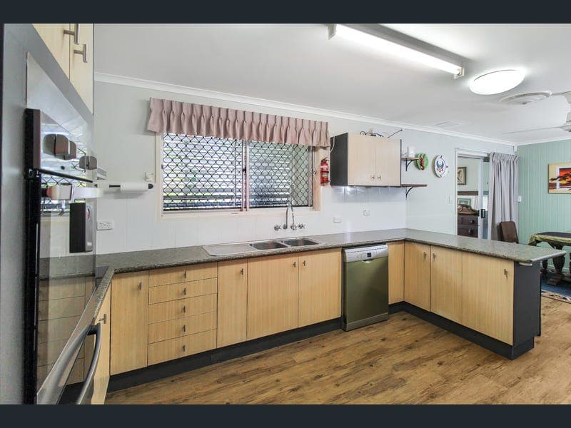 22 Andrews Road, Crows Nest — photo 1 of 5
