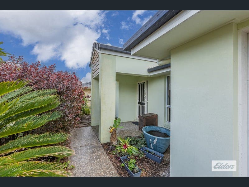 54 Flamingo Drive, Banksia Beach — photo 1 of 5